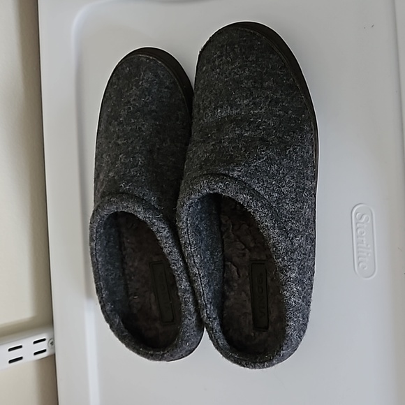 VINCE Wool Slip On Shearling Slipper Size 9 - Picture 6 of 14
